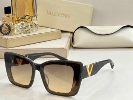 Picture of Valentino Sunglasses _SKUfw47394466fw